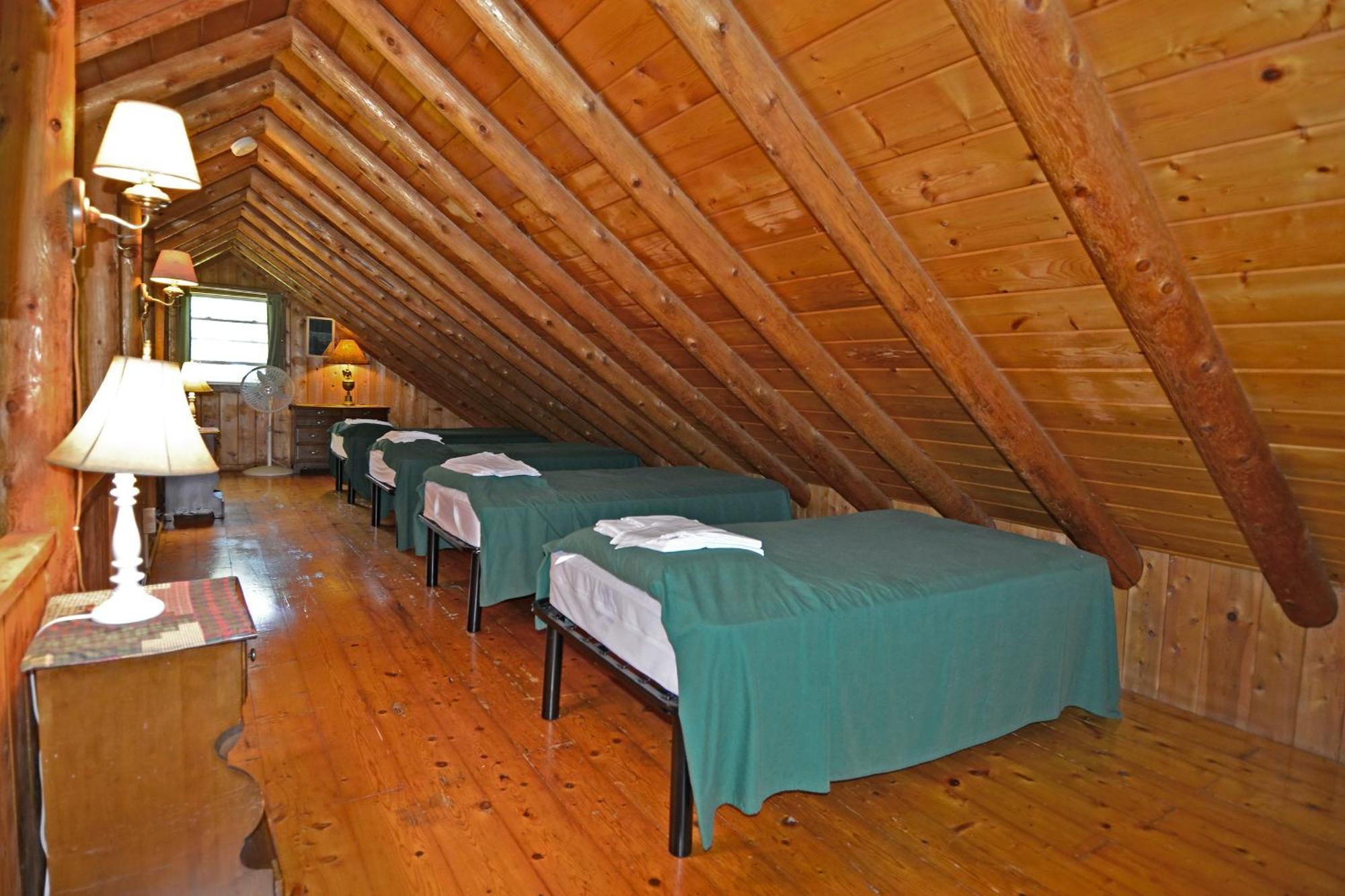Countryside Cottages Bartonsville Room photo